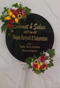 Papan Akrilik Ucapan Ulang Tahun Karangasem